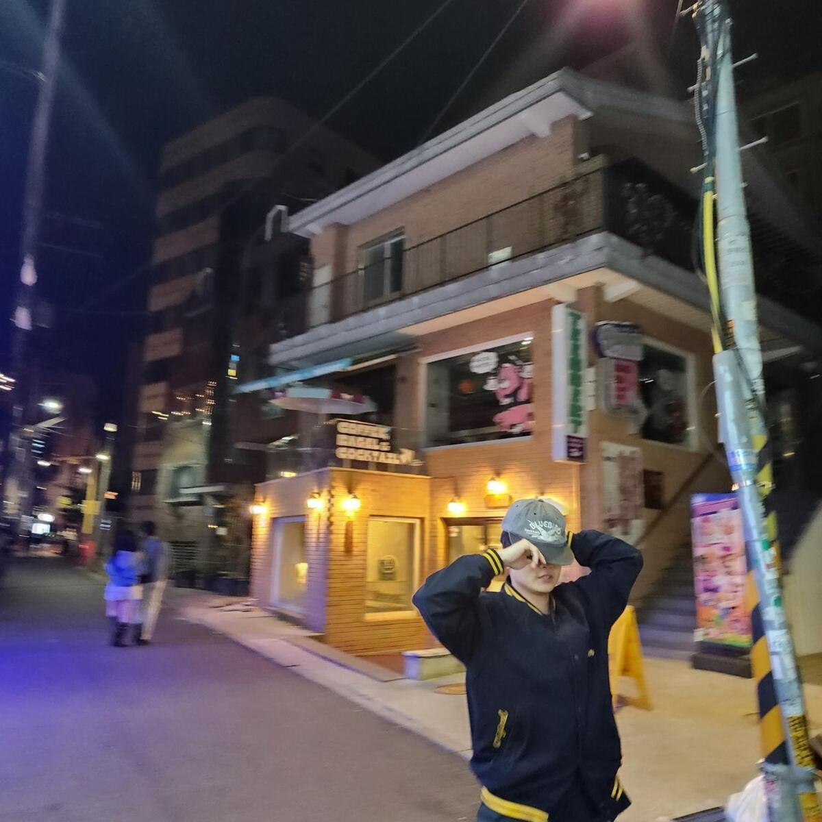 Apartment Hongik Univ 2room 4bed 1bedper1person Seoul